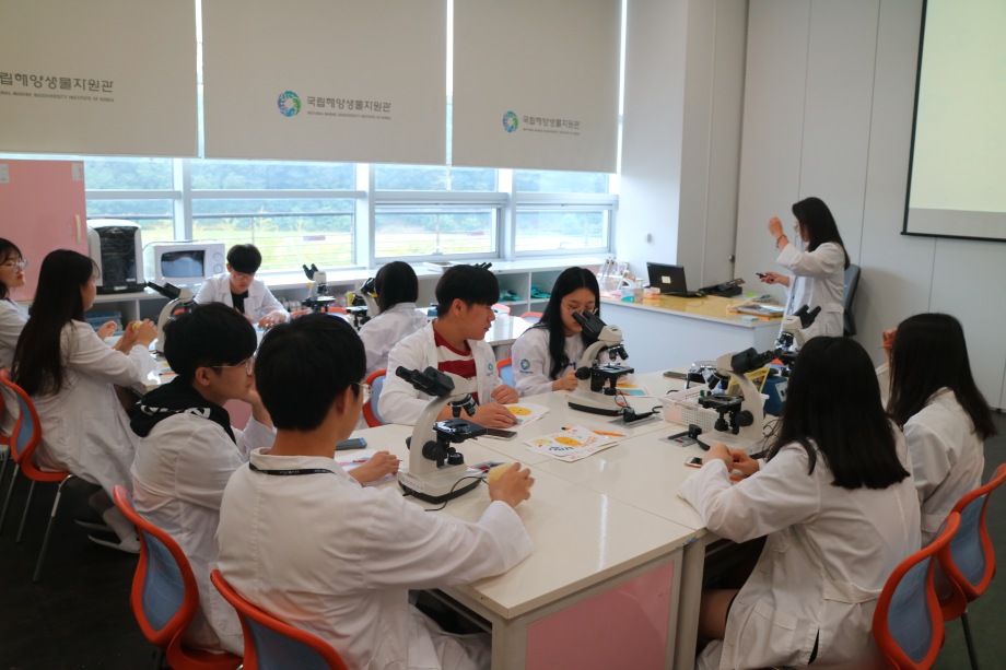 7월 13일(토) [지역인재] 장항고등학교_스폰지밥의 비밀 이미지