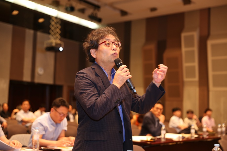 황선도 국립해양생물자원관장, 해양수산 남북협력 토론회 참석 이미지