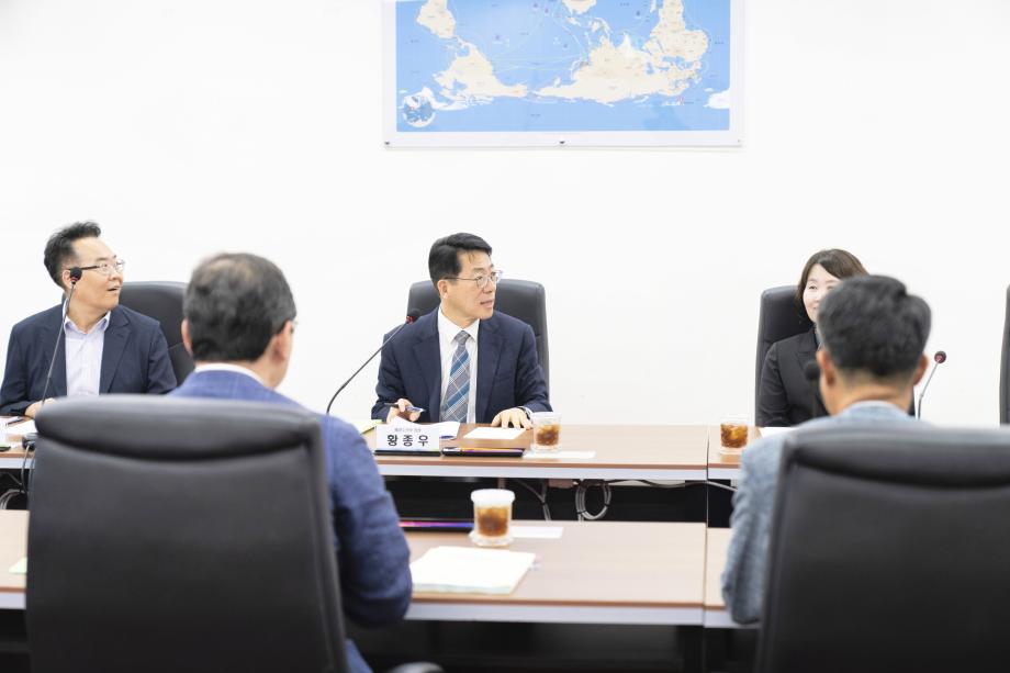 황종우 해양수산부 장관, 국립해양생물자원관 방문
